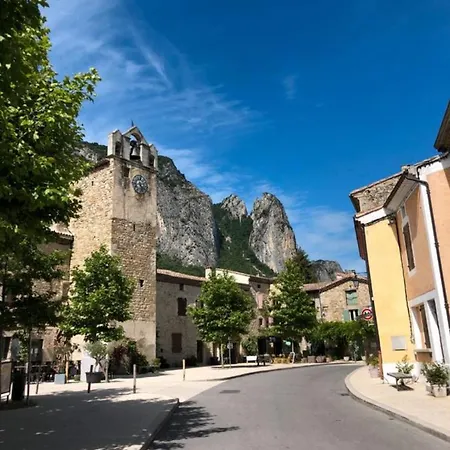 Maison Avec Ou Sans Ses Petits Du Lauzun 別荘 Aouste-sur-Sye