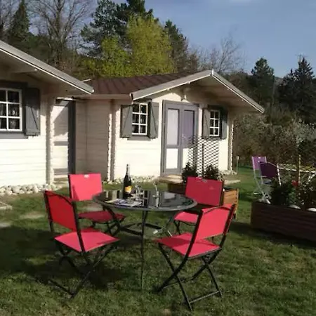 Maison Avec Ou Sans Ses Petits Du Lauzun Aouste-sur-Sye