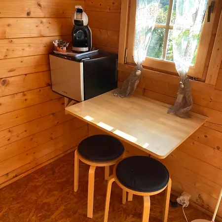 Maison Avec Ou Sans Ses Petits Du Lauzun * Aouste-sur-Sye